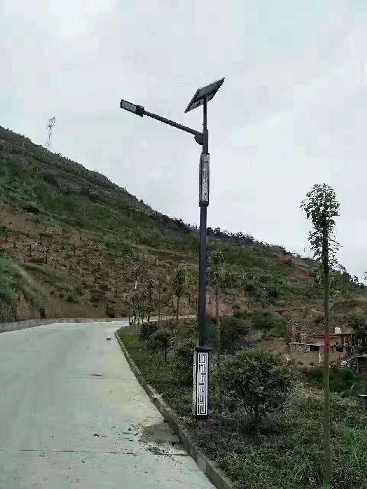 巴塘县仿古太阳能路灯